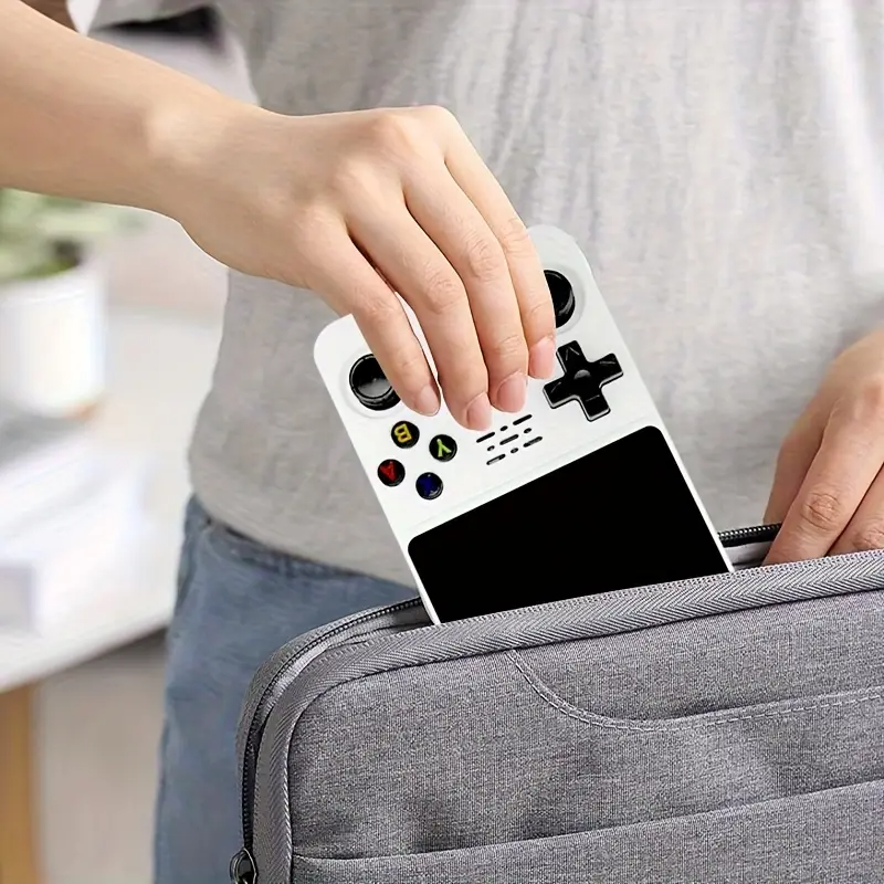 R36s Handheld Gaming Console 3 - Gaming Console Linux recensione e prezzo