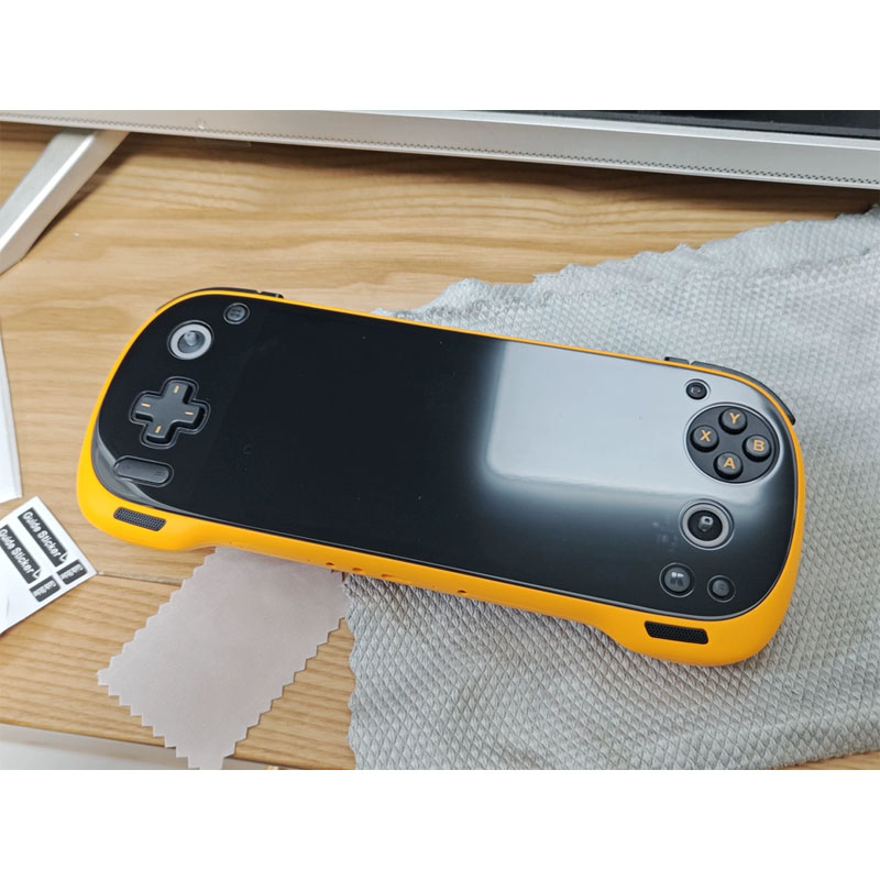 KONKR Pocket FIT Full Screen H - Gaming Console Definition recensione e prezzo