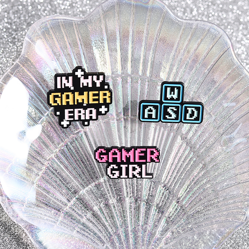 In My Gamer Era Pixel Enamel P - Gaming Console Buttons recensione e prezzo